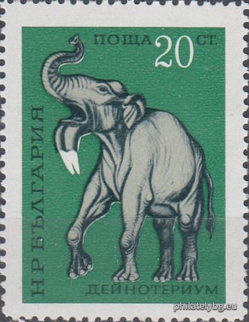 29.05.1971 - „ Изчезнали животни . “ - шест пощенски марки.