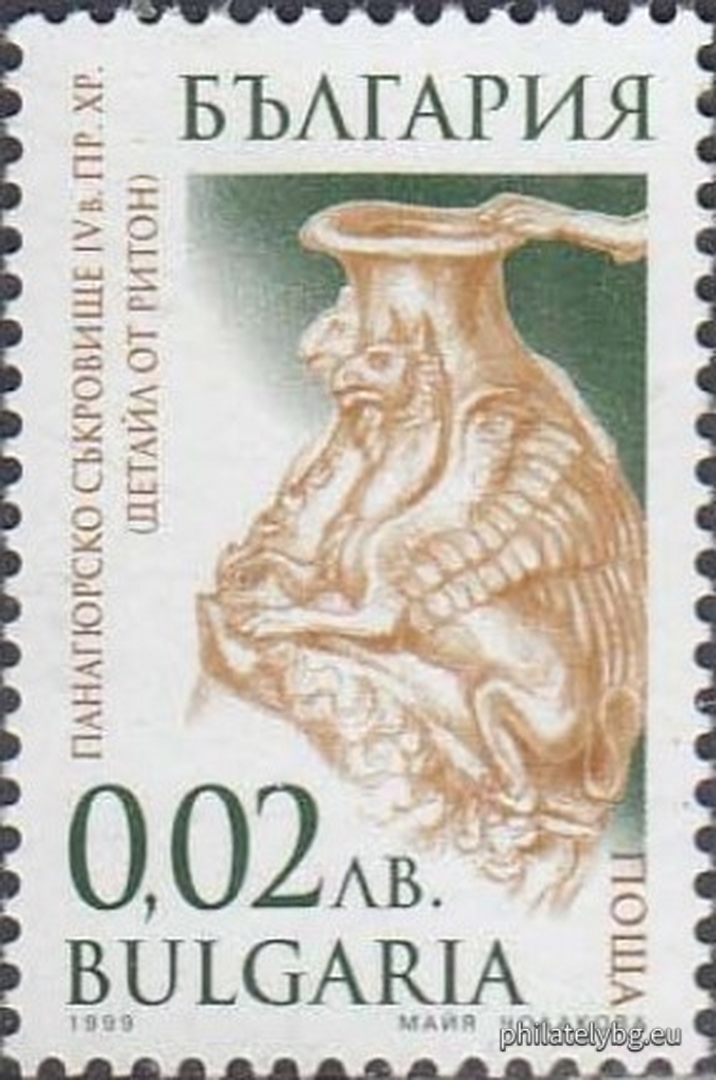 15.11.1999 - „ Редовни - Панагюрско златно съкровище , IV в. пр..Хр. “ - пет пощенски марки.