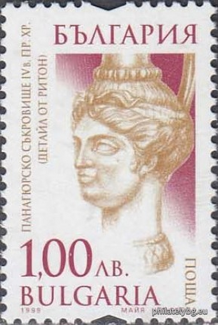 15.11.1999 - „ Редовни - Панагюрско златно съкровище , IV в. пр..Хр. “ - пет пощенски марки.
